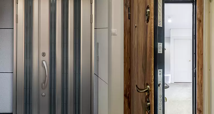 Burglar Proof Front Door Repair in Pittsburg, CA