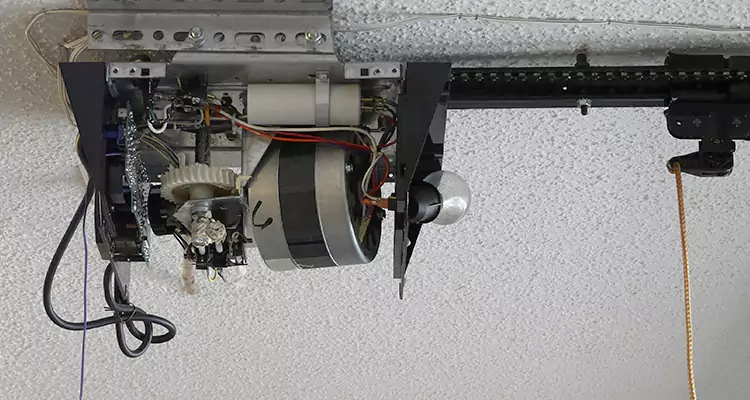 Emergency Garage Door Opener Repair in Pittsburg, CA