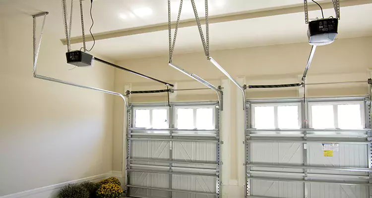 Residential Emergency Garage Door Repair in Pittsburg, CA