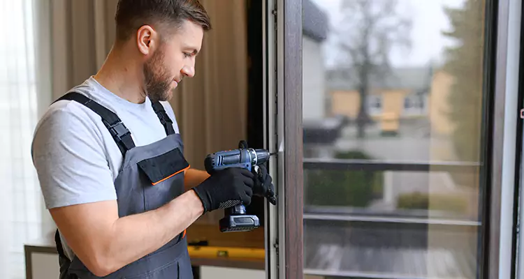 Sliding Screen Door Handle Repair in Pittsburg, CA