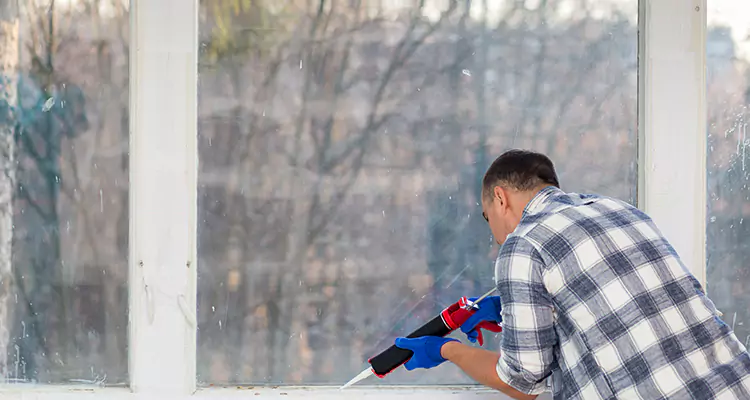 Quality Sliding Shower Door Repair for Closing Issues in Pittsburg, CA