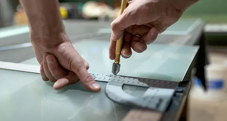 Glass Scratch Repair in Pittsburg, CA