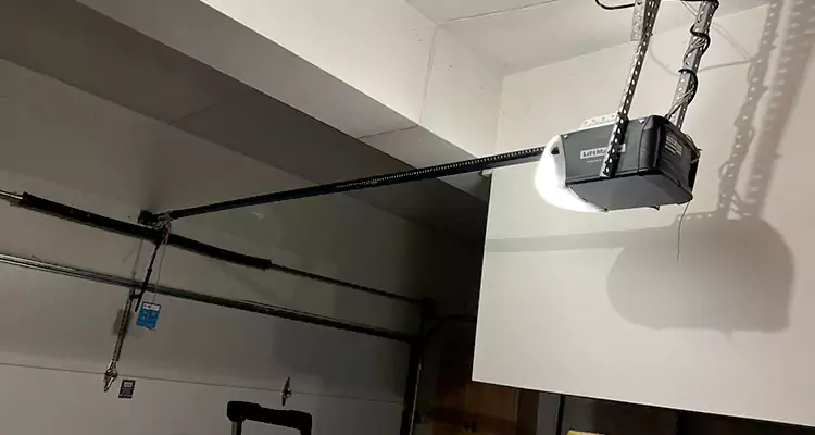 Linear Garage Door Opener Repair in Pittsburg, CA