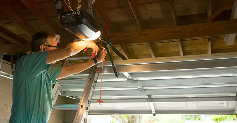 Chamberlain Garage Door Repair in Pittsburg, CA