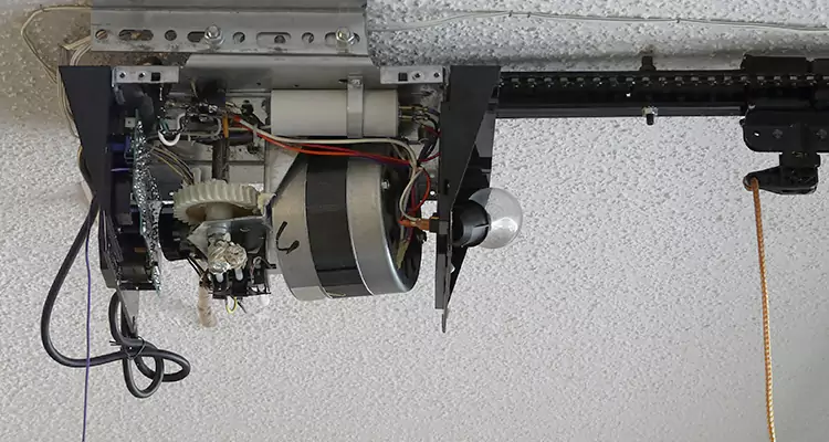 Garage Door Motor Replacement in Pittsburg, CA