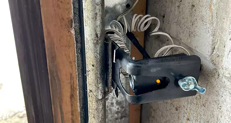 Fix Broken Garage Door Sensor in Pittsburg, CA