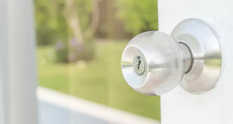 Patio Door Mechanism Jammed in Pittsburg, CA
