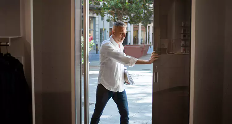 Track Cleaning and Repair for Stuck Doors in Pittsburg, CA
