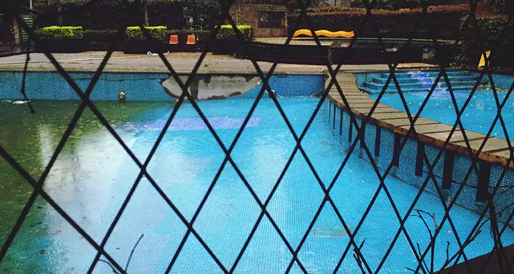 Lanai Screen Repair in Pittsburg, CA