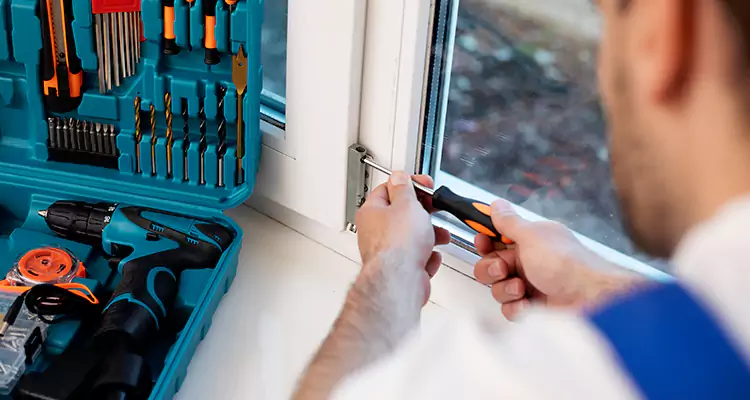 Mirrored Sliding Doors Replacement Expert in Pittsburg, CA