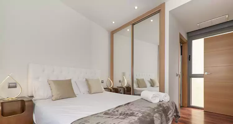 Sliding Wardrobe Door Mirror Replacement in Pittsburg, CA
